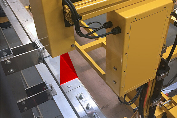 Verschleiß- und Spurweitenmessung Stromschienen  