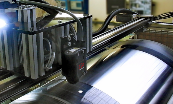 ACS7000 sensor on production line of zinc coated metal