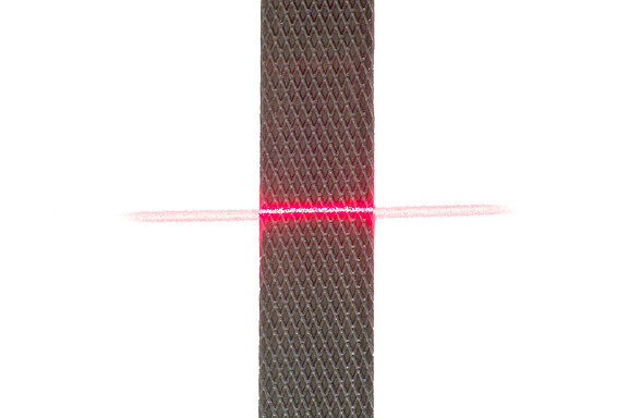 Maßkontrolle an Paketbändern dimension-control-packaging-tapes.jpg