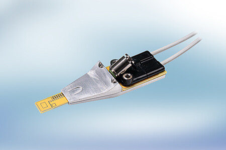 präzise Regelung von Beschichtungswalzen mit kapazitiven Sensoren